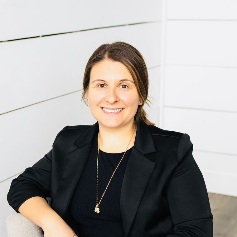 Portrait photo of Melanie McCready